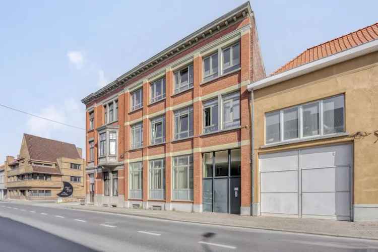 Appartement te huur Ronse met bijgebouw en tuin