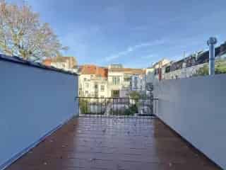 Appartement te Huur Brussel - Charmant 2 Slaapkamers Terras