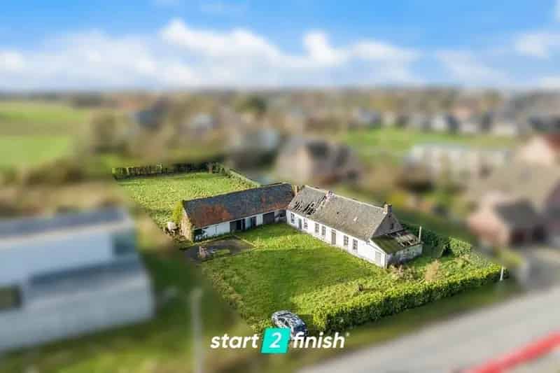Huis te huur Oekene Renovatiepand 2215m2 Grond