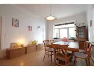 Huis te huur Ukkel 4 slaapkamers tuin garage
