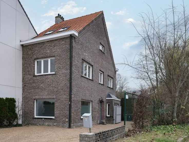 Huis Te Koop