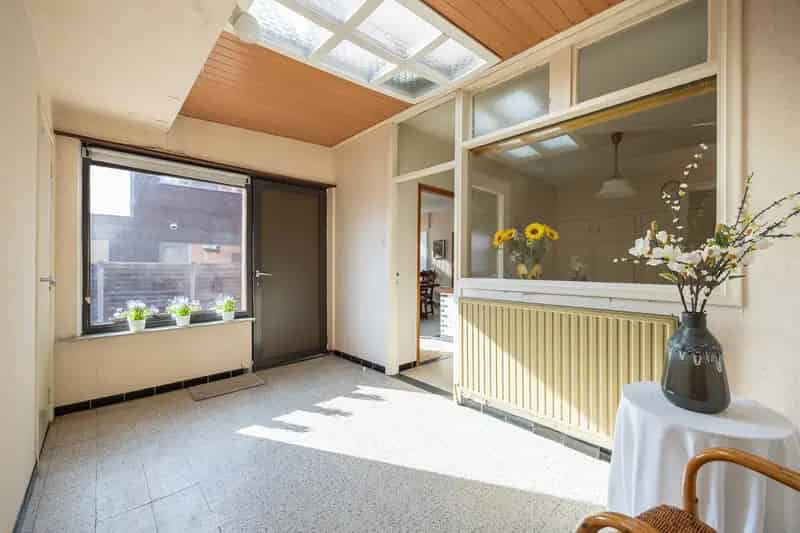 Huis te huur Dessel: Lichtrijke gezinswoning te renoveren