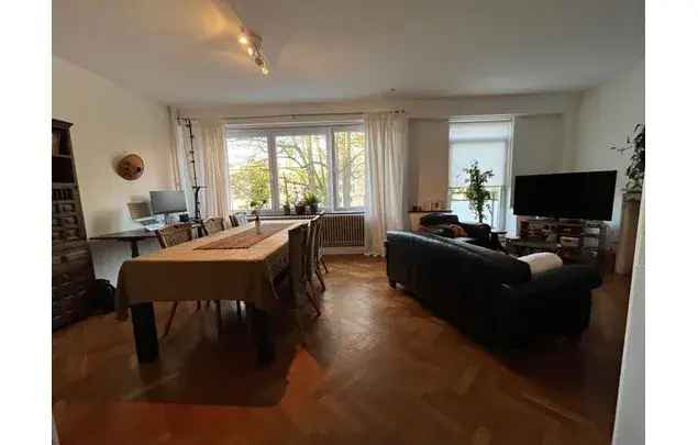 Huur 2 slaapkamer appartement van 110 m² in Antwerp