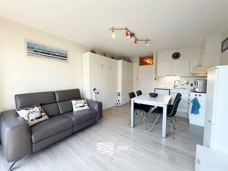 Studio te Koop Zeezicht Winkelstraat