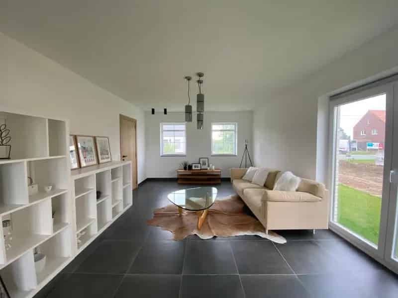 Huis te koop Houthulst Ruime alleenstaande woning