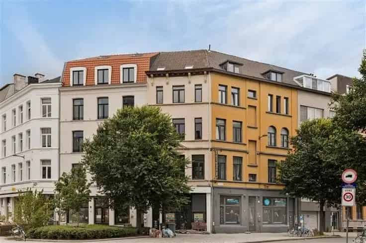 Duplex 2 slaapkamers te koop Antwerpen Zuid Scheldekaaien