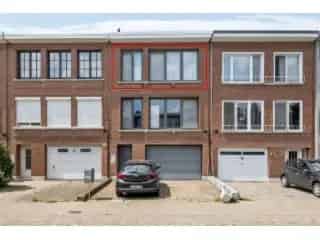 Appartement te koop Deurne 2 slaapkamers autostaanplaats