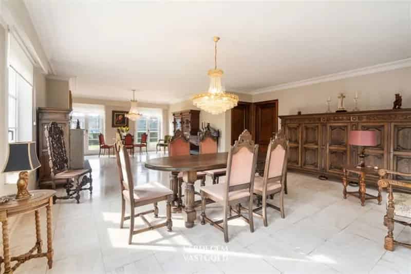 Statige Villa met Bouwgrond 1684m²