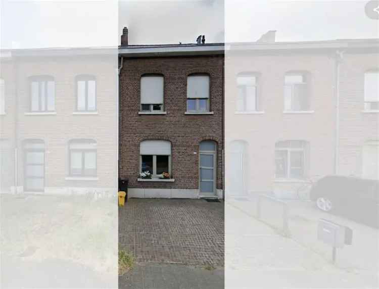 Rijwoning te koop 2 slaapkamers tuin oprit