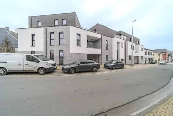 Nieuwbouwappartement Iddergem 160m2 Tuin 3 slaapkamers