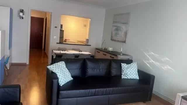 Appartement te huur: Zonnige studio met zeezicht