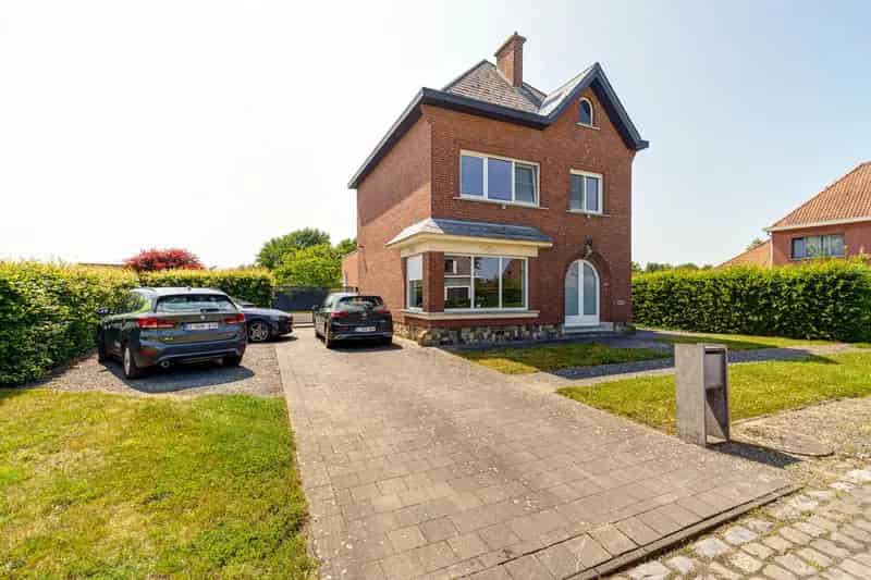 Huis te koop in Hombeek: 3 slaapkamers, grote tuin en garage