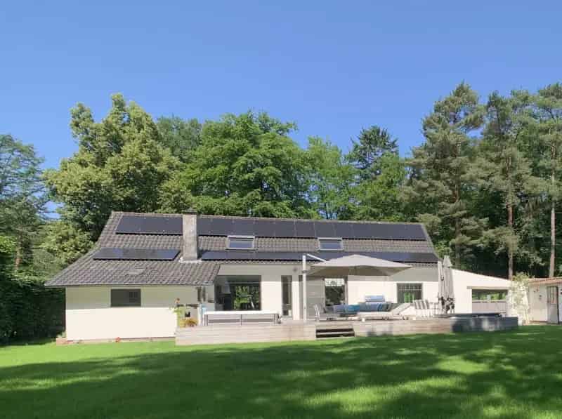 Huis te koop: Rustig gelegen landhuis met parktuin, jacuzzi en swimspa