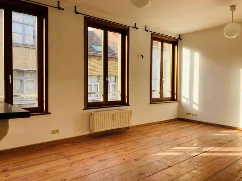 Gerenoveerde Huis Nabij CEE Wijk