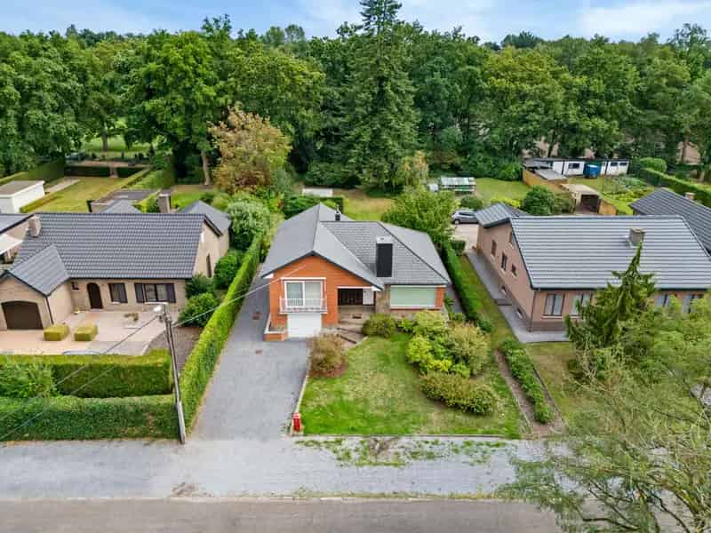 Huis te koop Zonhoven: Split-level woning 1235m²