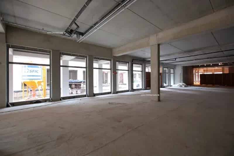Nieuwbouw Handelspand Roeselare te Koop of te Huur