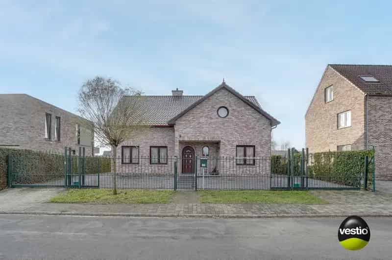 Ruime Familiewoning met Garage te Opoeteren