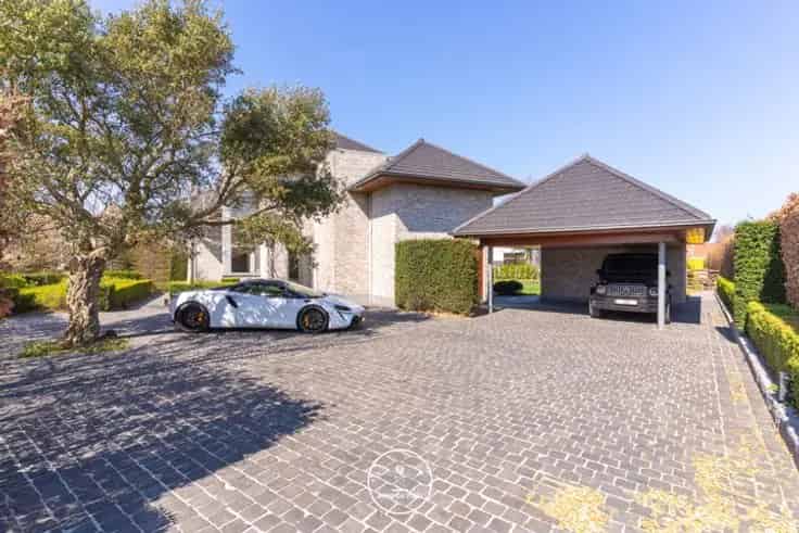 Villa Te Koop