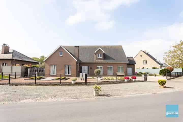 Huis te koop Berlare: Rustig gelegen open bebouwing