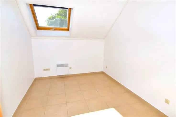 Appartement te Koop Athus 2 slaapkamers terras tuin