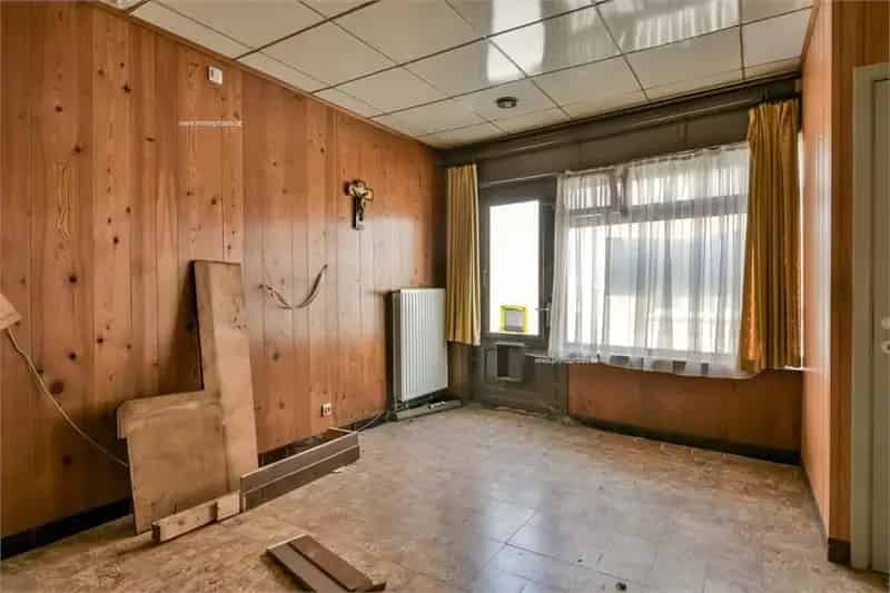 Handelspand Oostkamp Groepspraktijk Ruime Parking E403