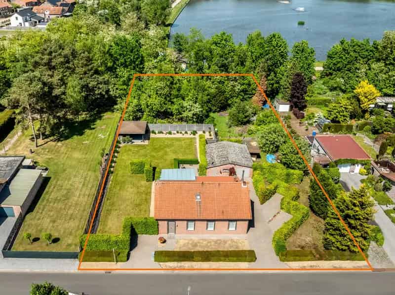 Landelijke woning te koop 231m² 2961m² tuin Mol