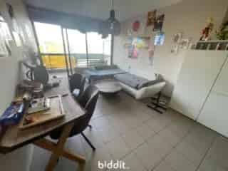Appartement te Koop Nijvel - 1 Slaapkamer - Terras - Investeerders