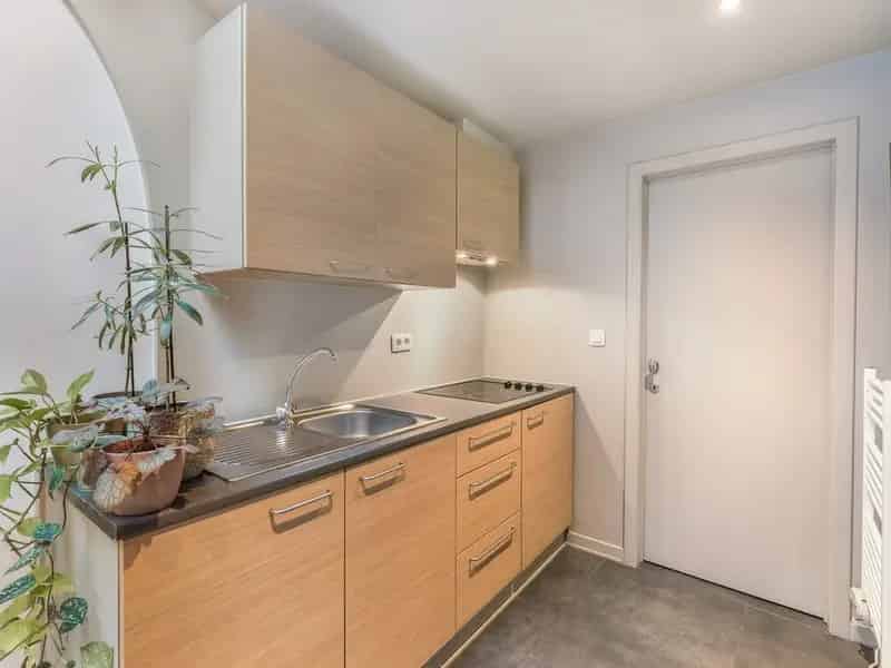 Huis Te Koop Heist-op-den-Berg 3 Slaapkamers Handelsruimte