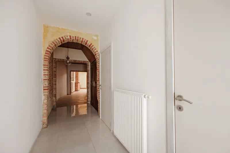 Te renoveren woning 4 slaapkamers tuin Mechelen Hanswijkdries