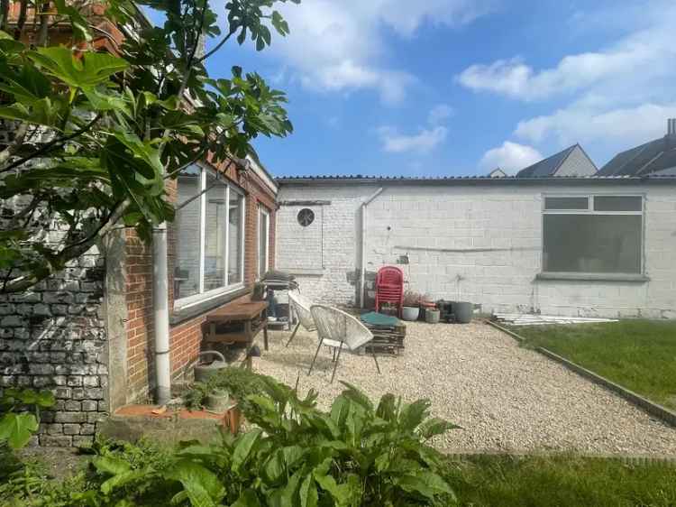 Huis te koop Gent: Te renoveren woning met atelier