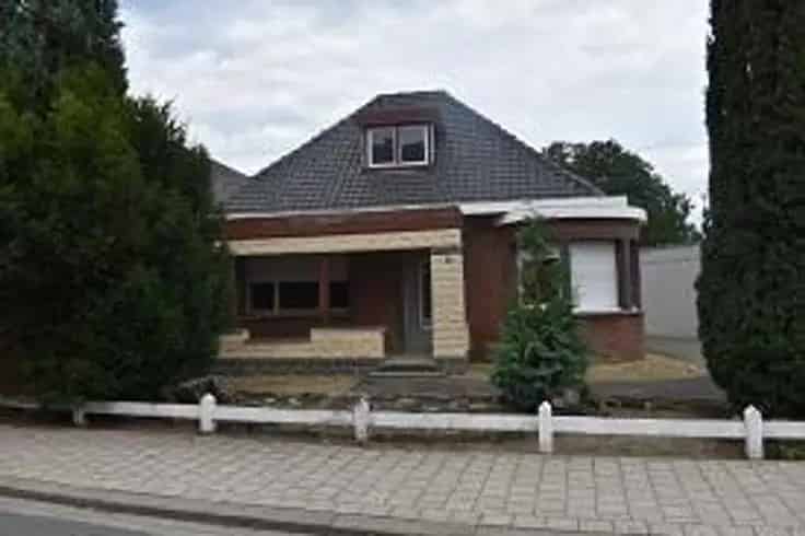 Te renoveren Huis in Nijlen 2 slaapkamers Garage