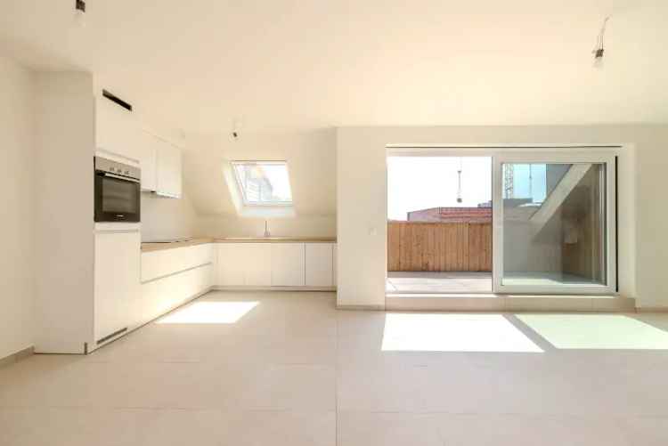 Te Huur: Instapklaar Dakappartement 2 slaapkamers Berlaar