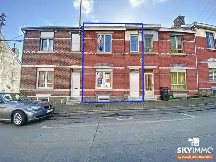 Huis Te Koop Jemeppe-sur-Meuse 4 Slaapkamers Tuin Terras