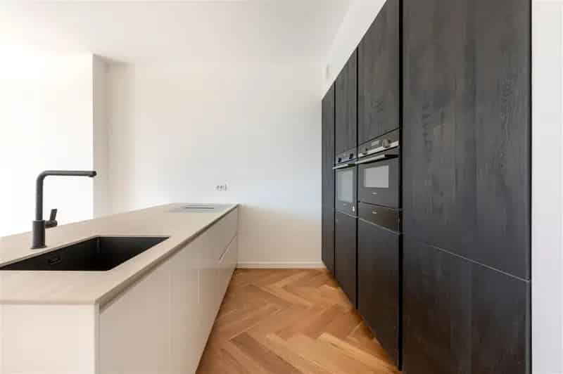 Gerenoveerd Penthouse Ruim Terras