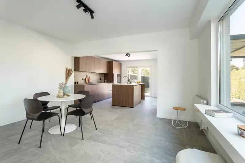 Gerenoveerde woning met tuin