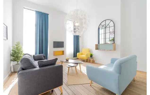 Huur 2 slaapkamer appartement van 1292 m² in Brussels