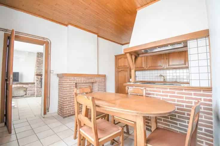 Huis Te Koop Viesville: 3 Gevels, Tuin, Parking