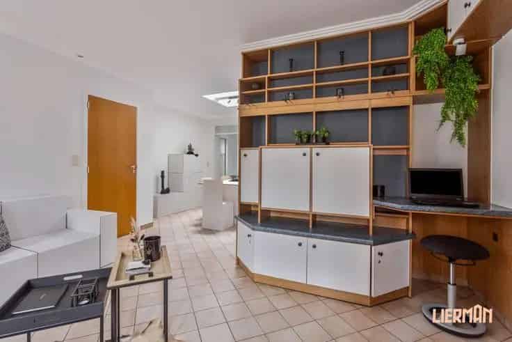 Huis Te Koop Erembodegem: Instapklare Starterswoning 2 Slaapkamers Grote Tuin