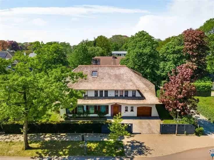 Villa Te Koop Den Brandt 5 slaapkamers Grote Tuin