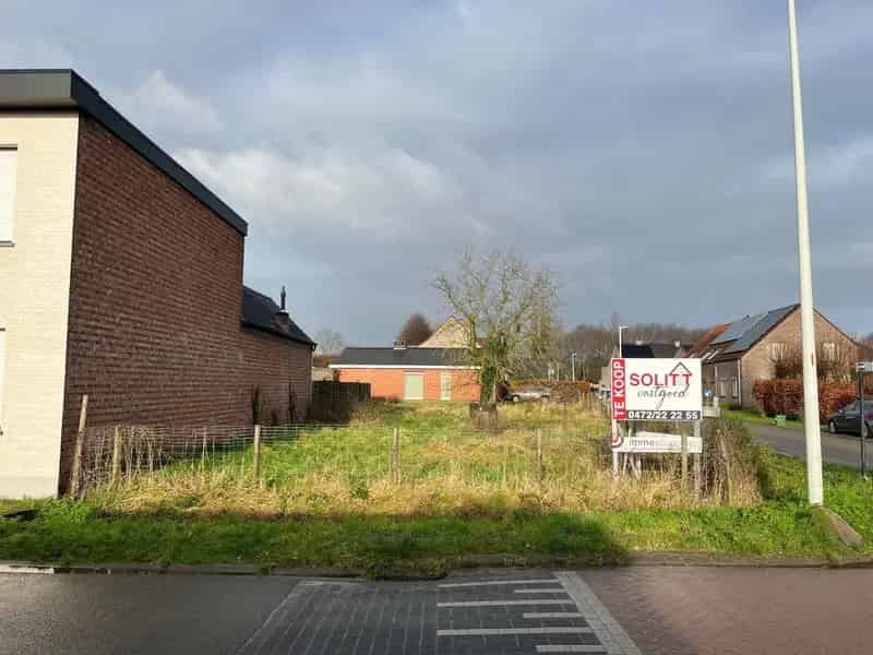 Rustig gelegen bouwgrond HOB