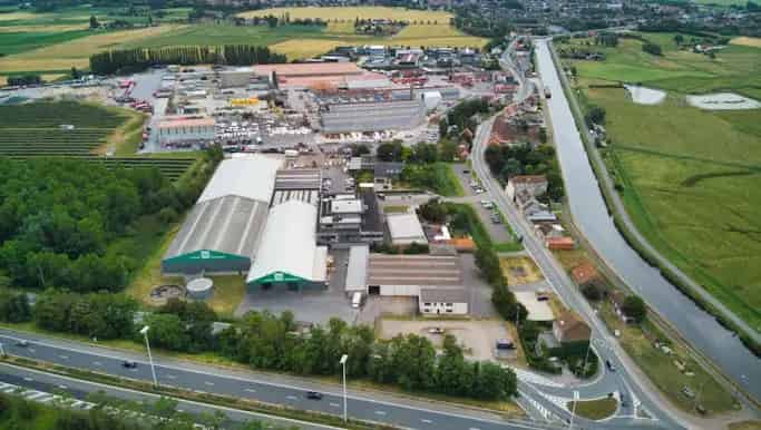 Magazijn te Huur Oudenburg 2142m² A10 N358