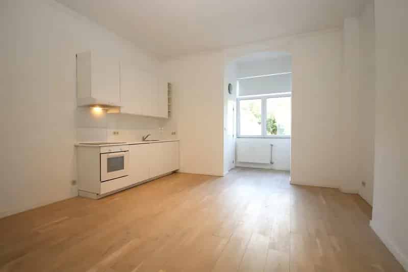 Appartement te koop in gerenoveerd herenhuis