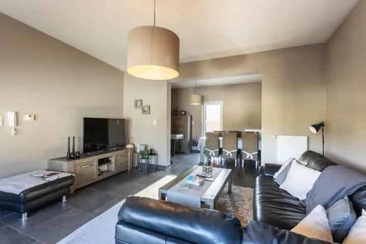 Duplex Appartement Ronse Nabij Station