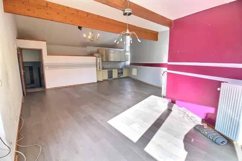 Renovatiproject Eupen: Commercieel pand met appartementen en garage