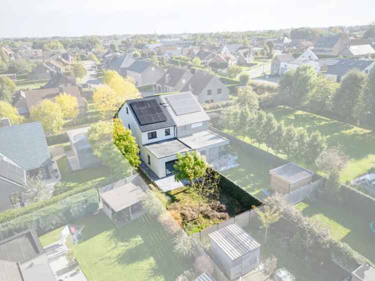 Te koop: ruime nieuwbouwwoning in Maldegem met hoge afwerkingsgraad