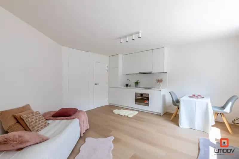 Te Koop Gent: Drie Instapklare Studio's