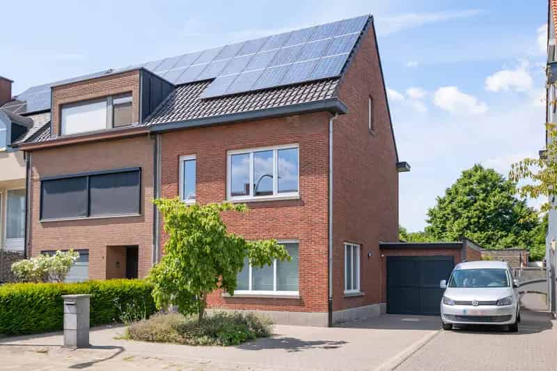 Huis te koop Hove Boechout 3 slaapkamers tuin garage