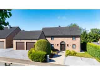 Huis te koop Melen 5 slaapkamers grote tuin