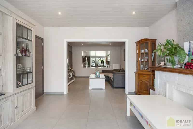 Gerenoveerde Huis 3 slaapkamers  8a92ca Perceel Garage Hulst
