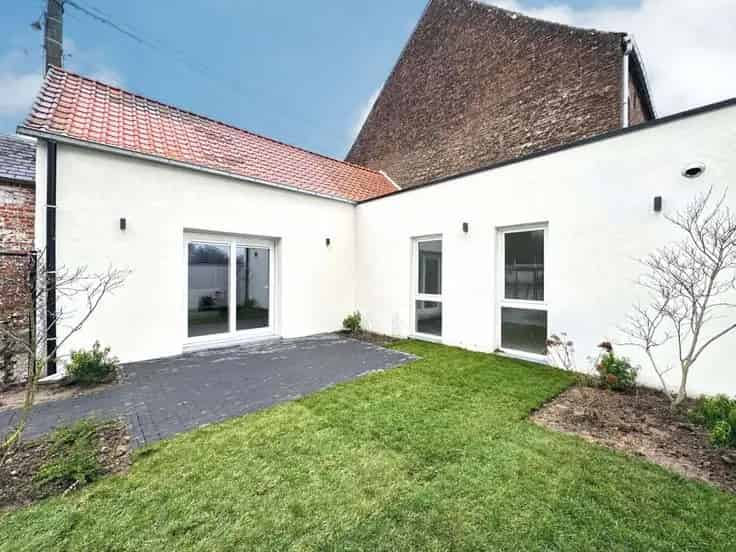 Gerenoveerde Gelijkvloerse Woning Te Koop